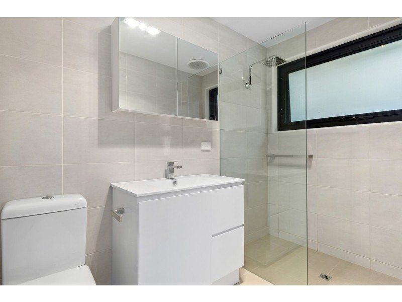 2 Catalina Court, Frankston VIC 3199