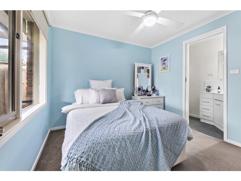 127 Aquarius Drive, Frankston VIC 3199