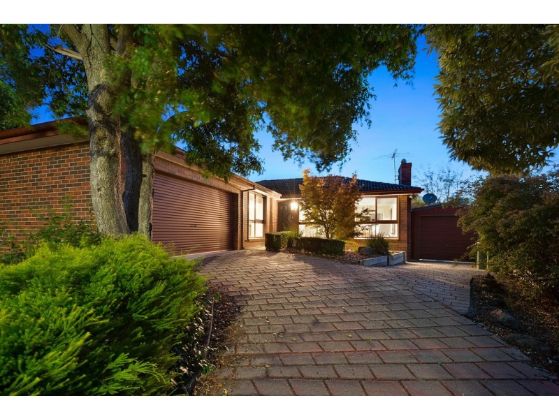 9 Finisterre Court, Frankston VIC 3199