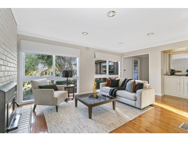 9 Finisterre Court, Frankston VIC 3199