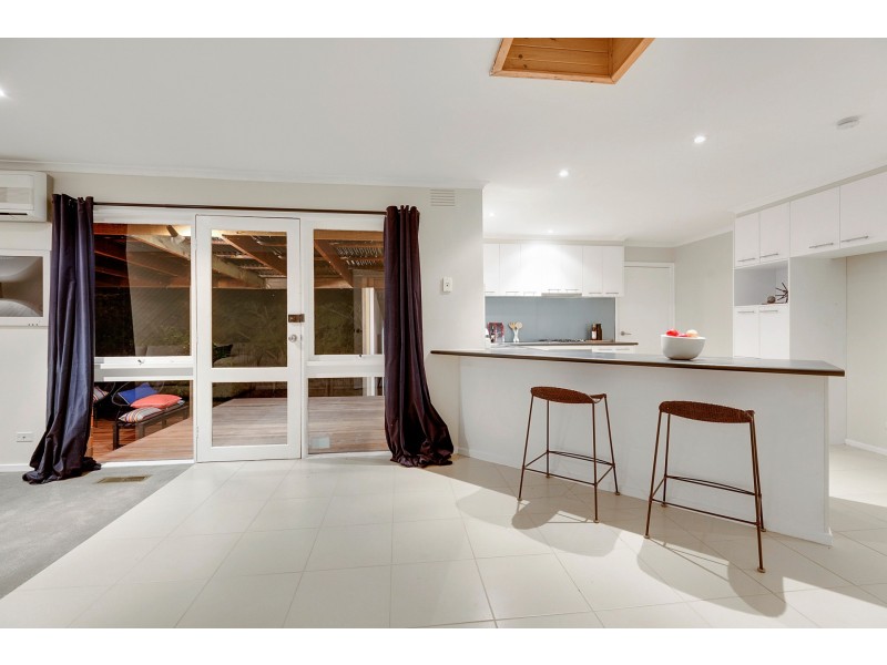 9 Finisterre Court, Frankston VIC 3199