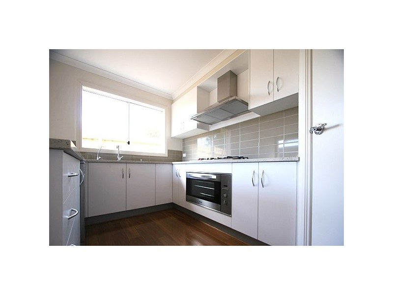 10 Braemer Street, Seaford VIC 3198