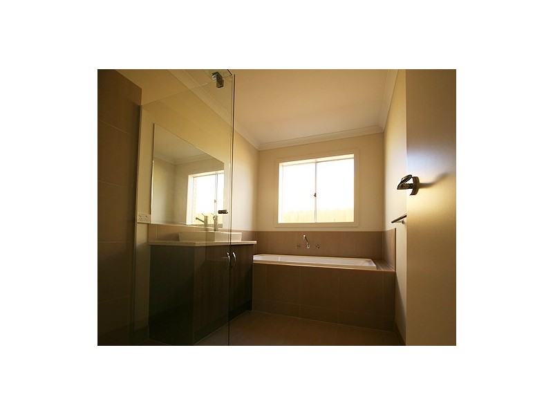 10 Braemer Street, Seaford VIC 3198