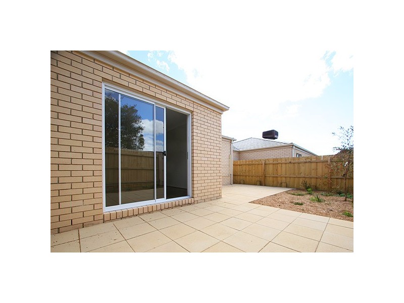 10 Braemer Street, Seaford VIC 3198