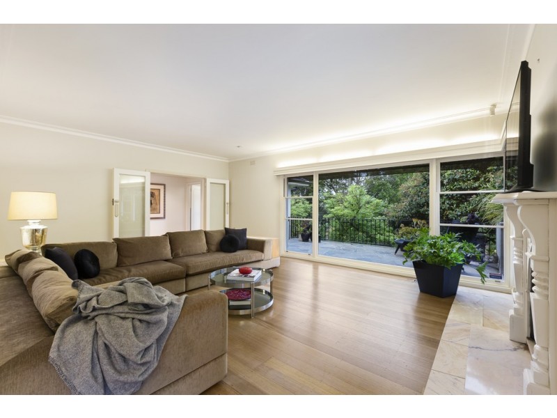 8 Bruarong Crescent, Frankston South VIC 3199