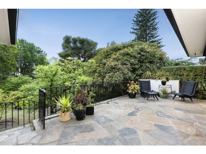 8 Bruarong Crescent, Frankston South VIC 3199