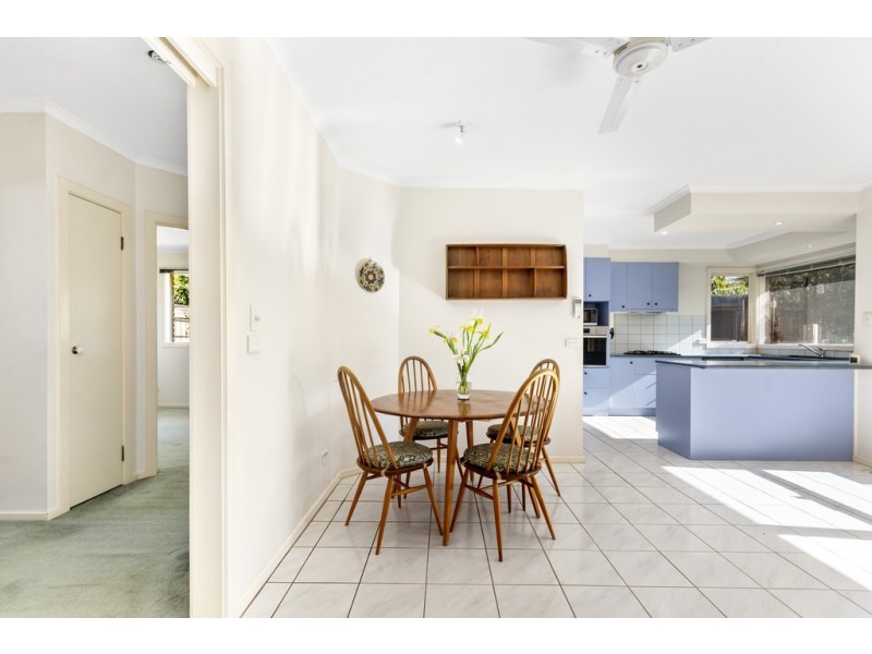 16 Orchard Grove, Frankston South VIC 3199