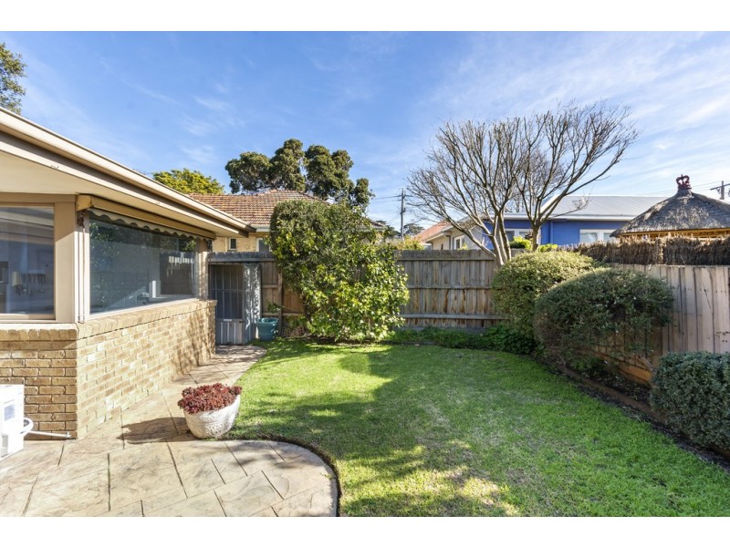 16 Orchard Grove, Frankston South VIC 3199