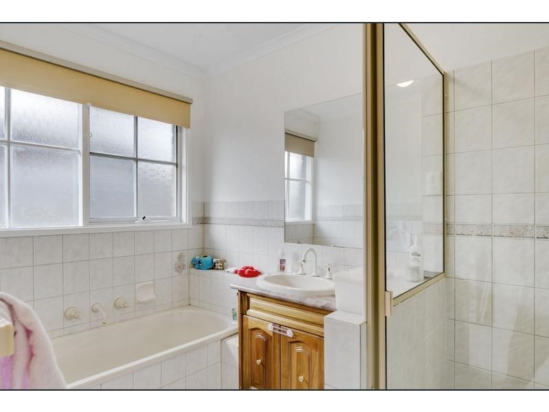 90 Warrawee Circuit, Frankston VIC 3199