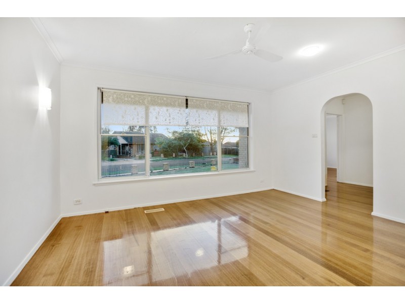 6 Armata Crescent, Frankston North VIC 3200