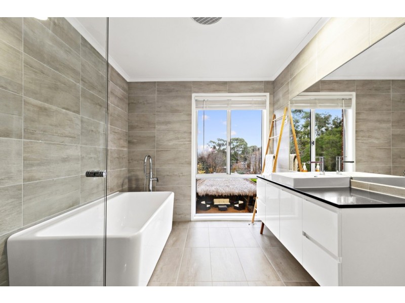 3 Manchelle Close, Frankston South VIC 3199