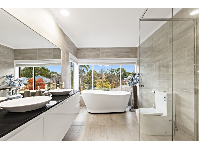 3 Manchelle Close, Frankston South VIC 3199