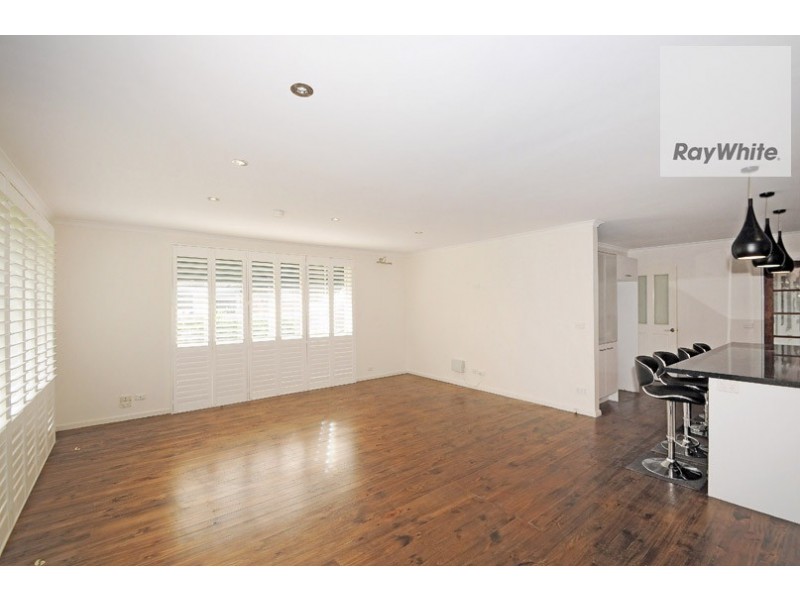 5 Taketa Crescent, Frankston VIC 3199