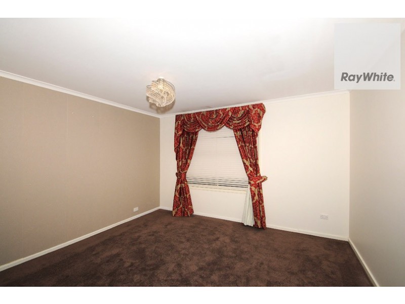 5 Taketa Crescent, Frankston VIC 3199