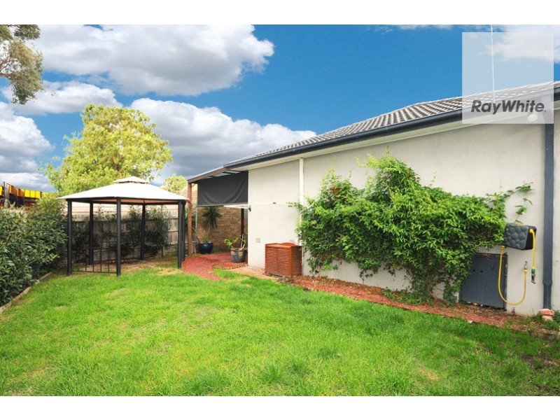 5 Taketa Crescent, Frankston VIC 3199