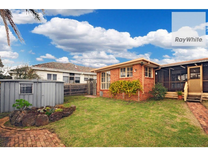 2A Woodlands Grove, Frankston South VIC 3199