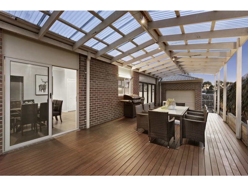 48 Clifton Park Drive, Carrum Downs VIC 3201