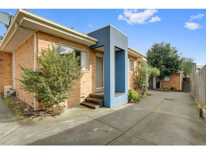 2/43 Lardner Road, Frankston VIC 3199