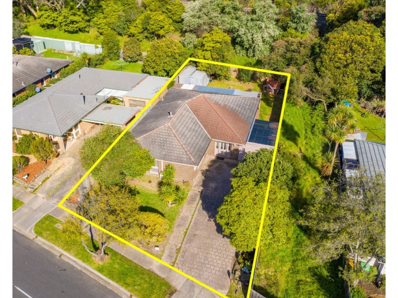 52 Lipton Drive, Frankston VIC 3199