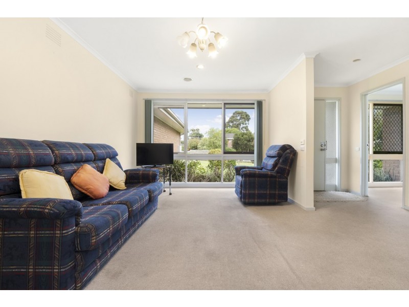 2/6 Nursery Avenue, Frankston VIC 3199