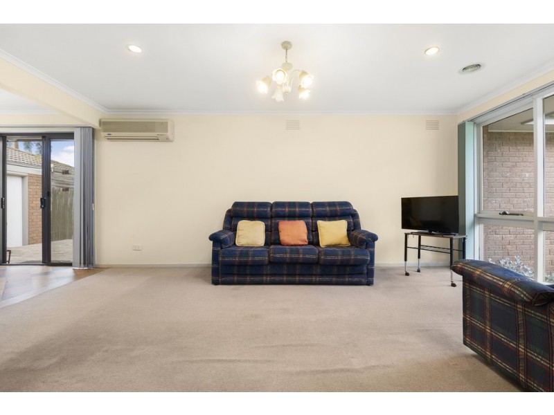 2/6 Nursery Avenue, Frankston VIC 3199