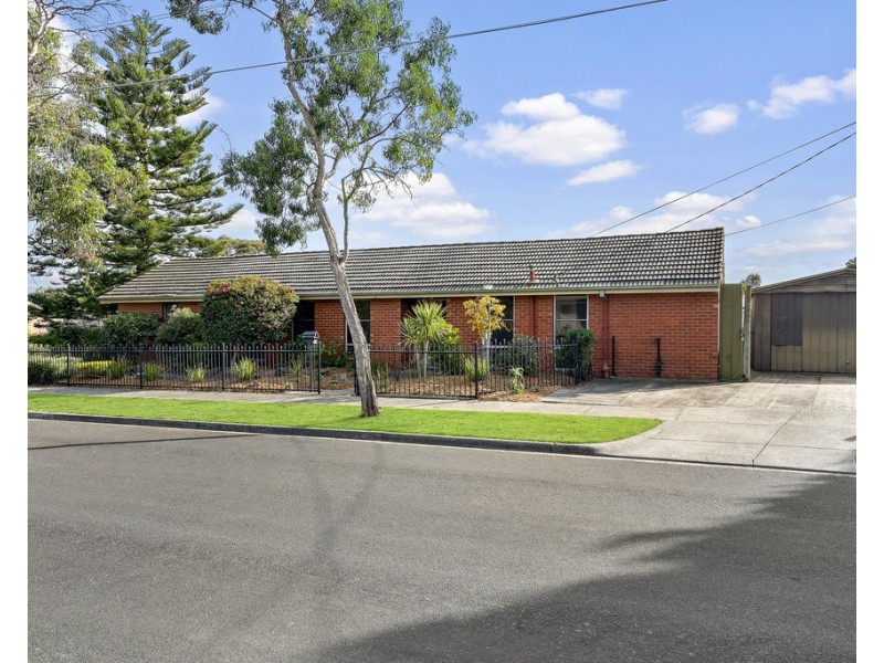 1 Indigo Court, Frankston North VIC 3200