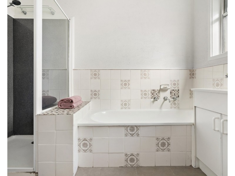 1 Indigo Court, Frankston North VIC 3200