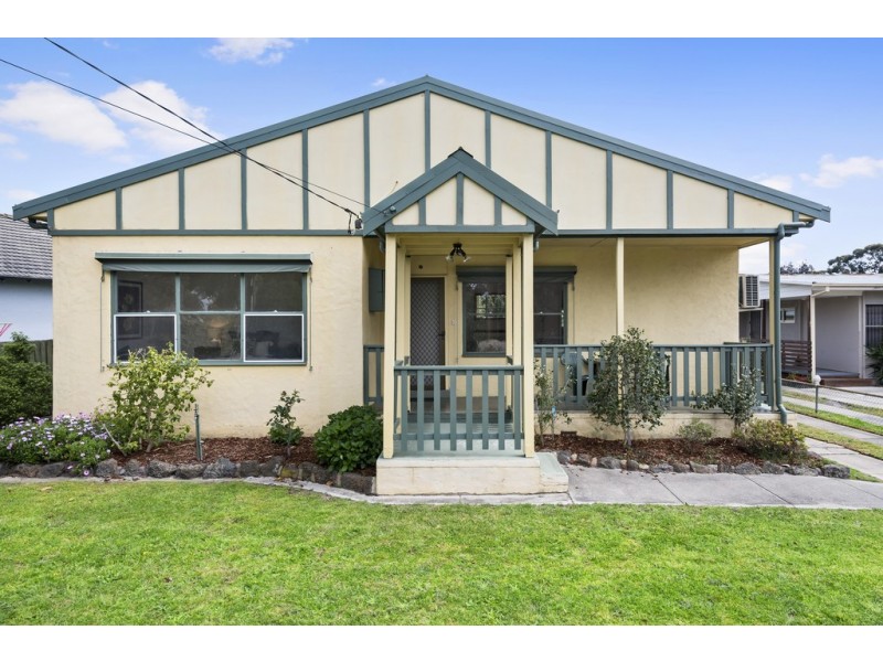 1 Karri Court, Frankston North VIC 3200