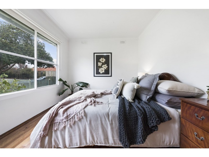 1 Karri Court, Frankston North VIC 3200