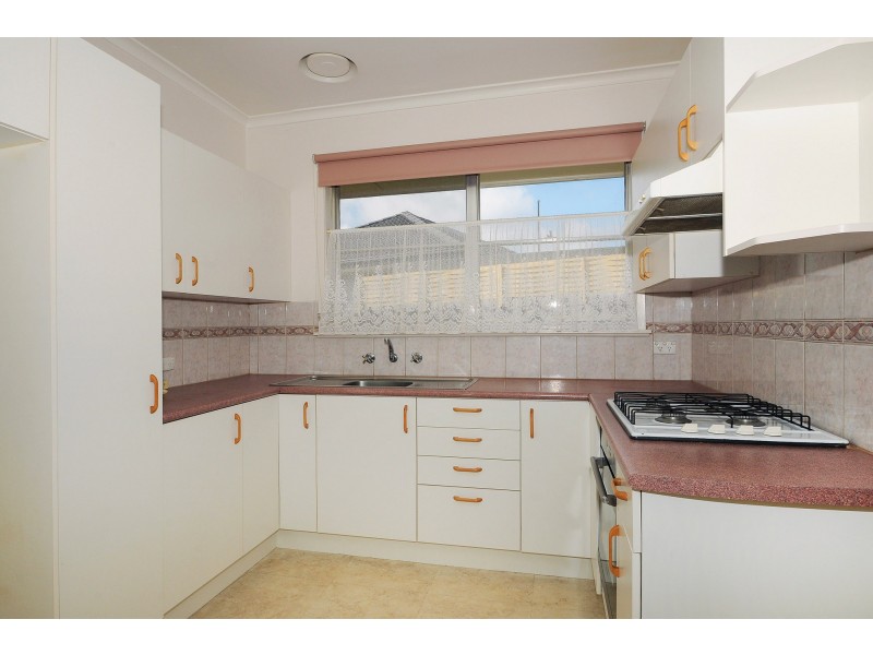 32 Brunning Crescent, Frankston North VIC 3200