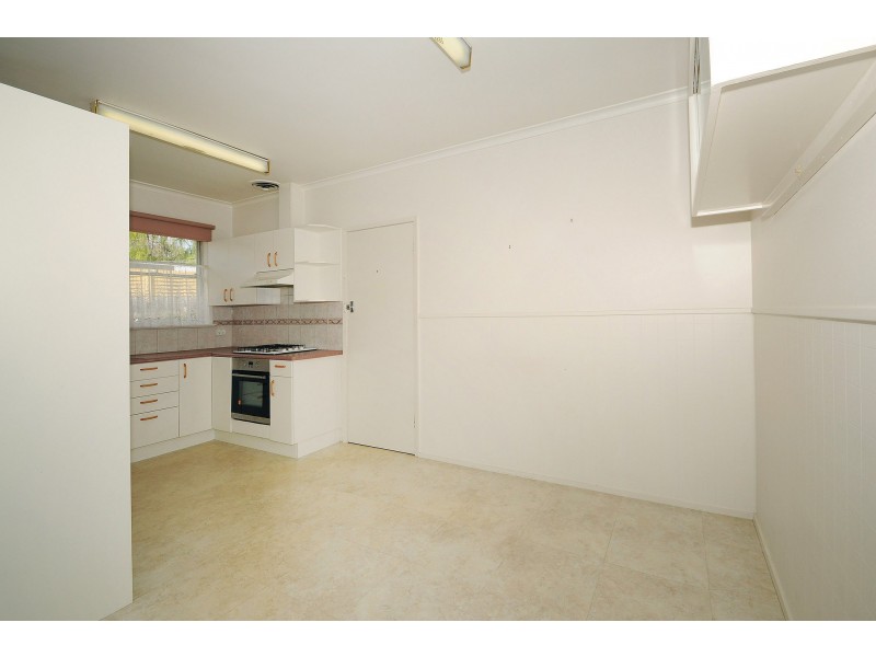 32 Brunning Crescent, Frankston North VIC 3200