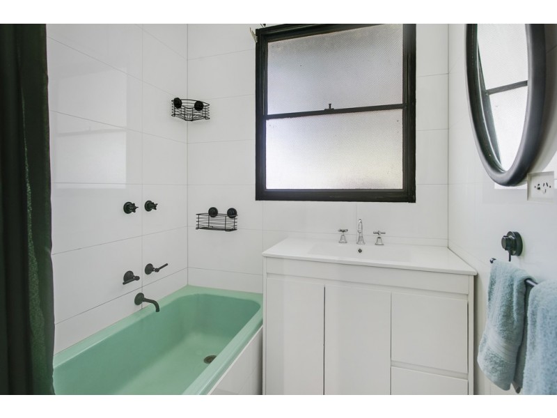 4 Aleppo Crescent, Frankston North VIC 3200