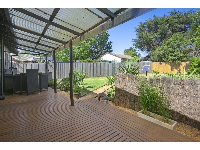 4 Aleppo Crescent, Frankston North VIC 3200