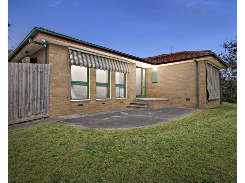 19 Karingal Drive, Frankston VIC 3199