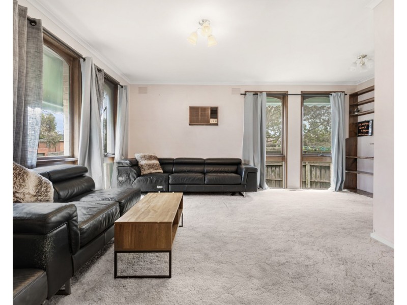 19 Karingal Drive, Frankston VIC 3199