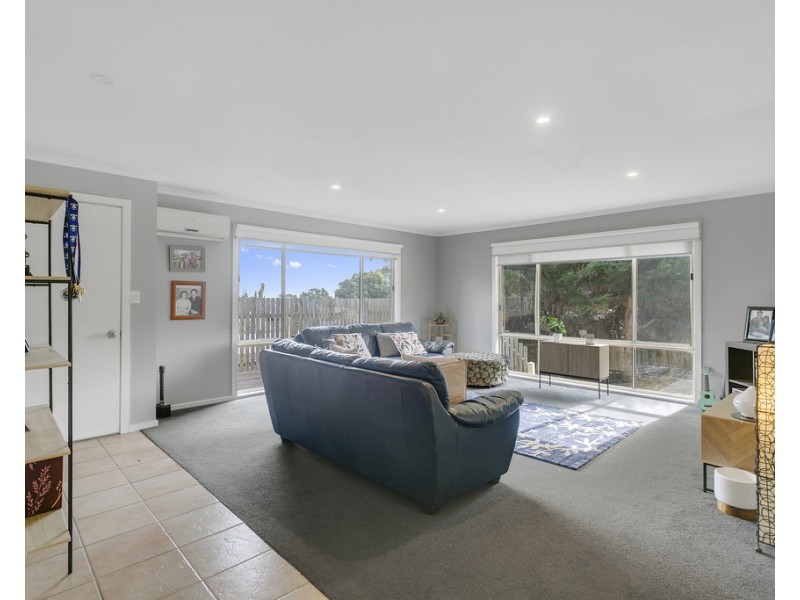 116 Rosemary Crescent, Frankston North VIC 3200