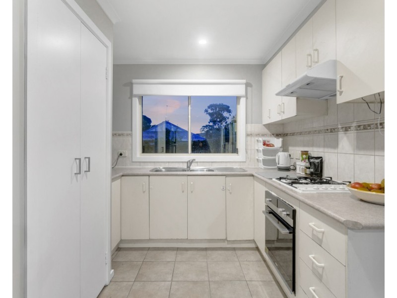 116 Rosemary Crescent, Frankston North VIC 3200