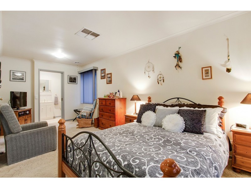 3 Aden Place, Frankston VIC 3199