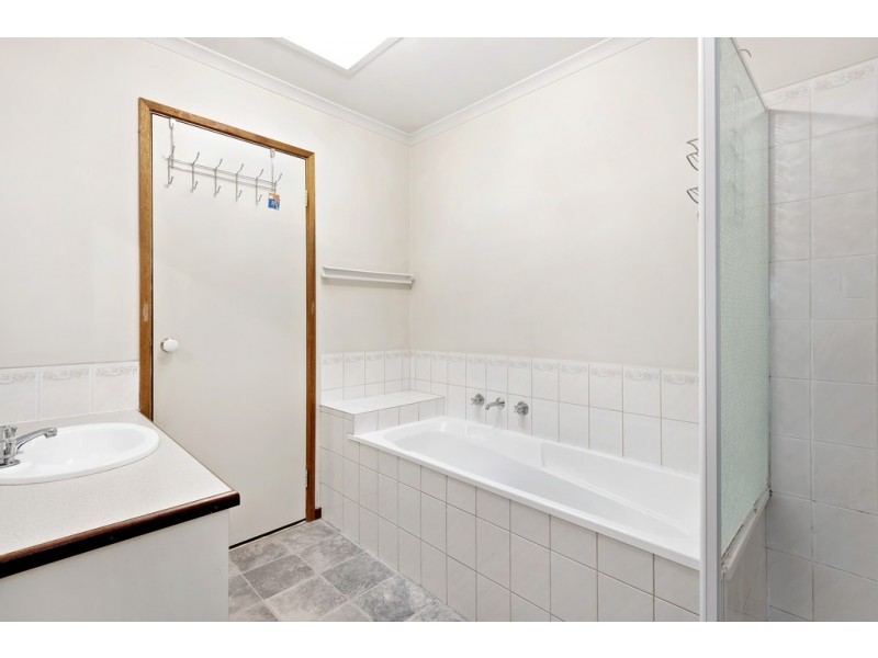 18/242 Cranbourne Road, Frankston VIC 3199