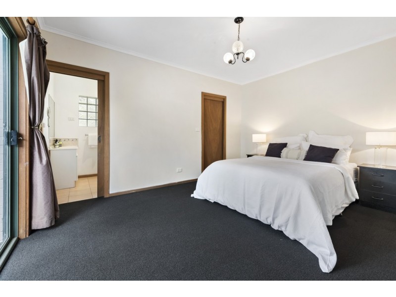 51 Seaview Road, Frankston South VIC 3199