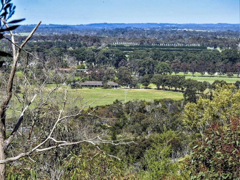 84 Two Bays Road, Mount Eliza VIC 3930