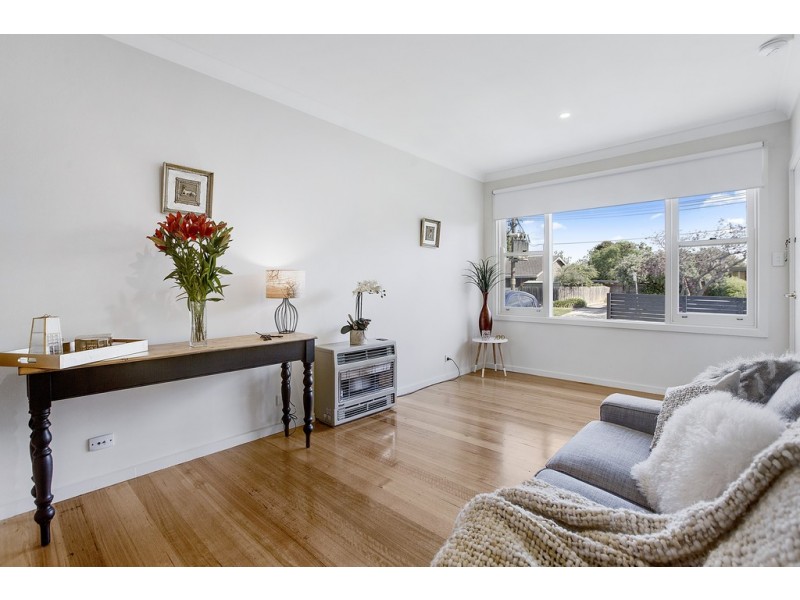 27 Erskine Street, Frankston VIC 3199