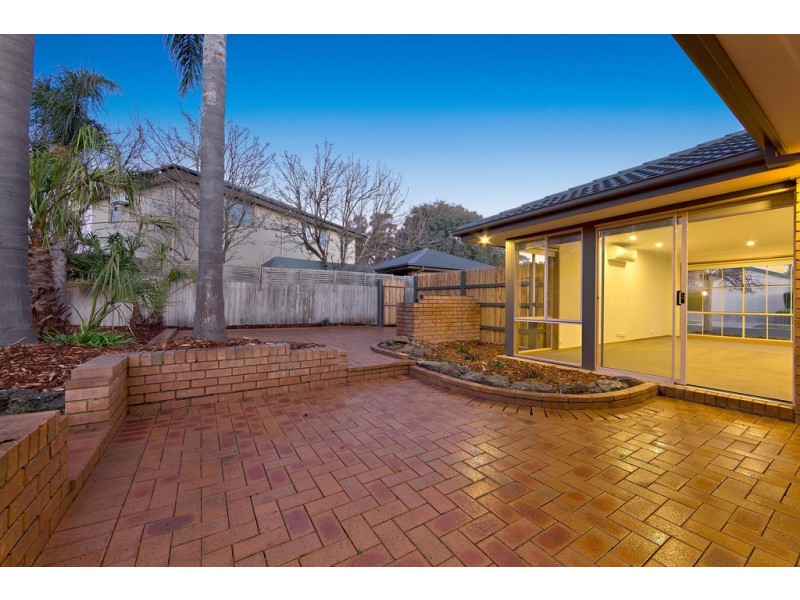 19 Bokissa Drive, Frankston VIC 3199