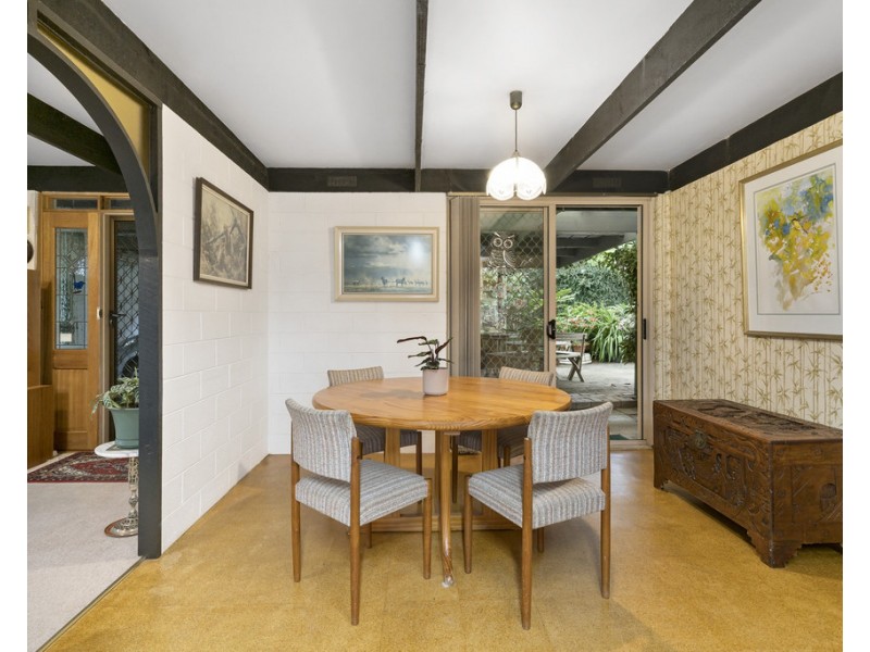 4 Merinda Court, Frankston VIC 3199