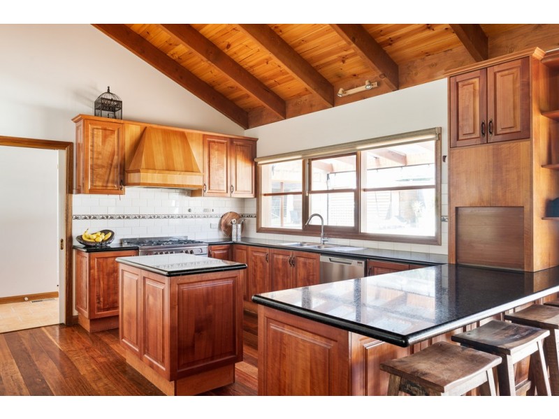 260 Robinsons Road, Langwarrin South VIC 3911