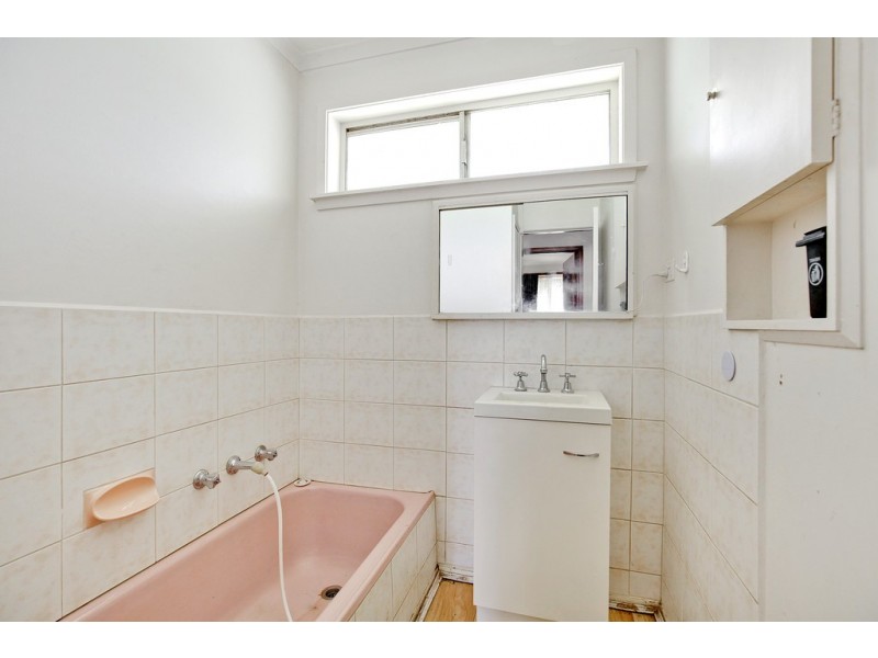 9 Mitre Crescent, Frankston North VIC 3200