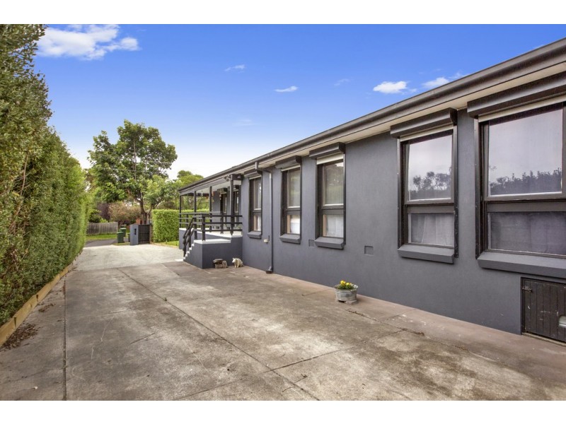 3 Alcon Court, Langwarrin VIC 3910