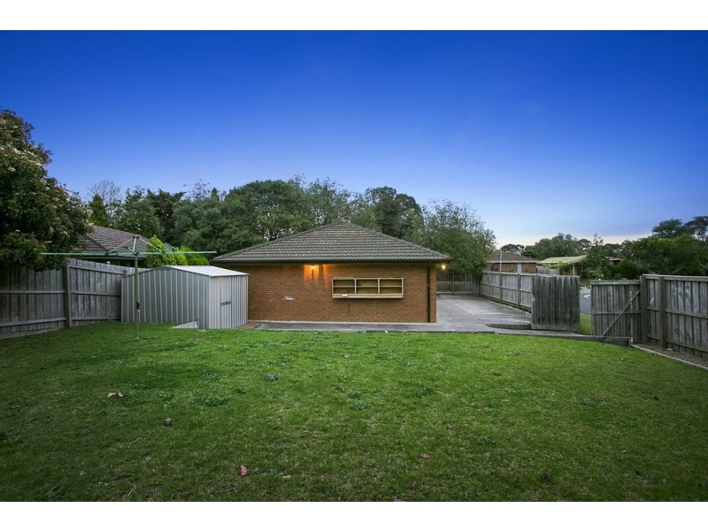 6 Illira Avenue, Frankston VIC 3199