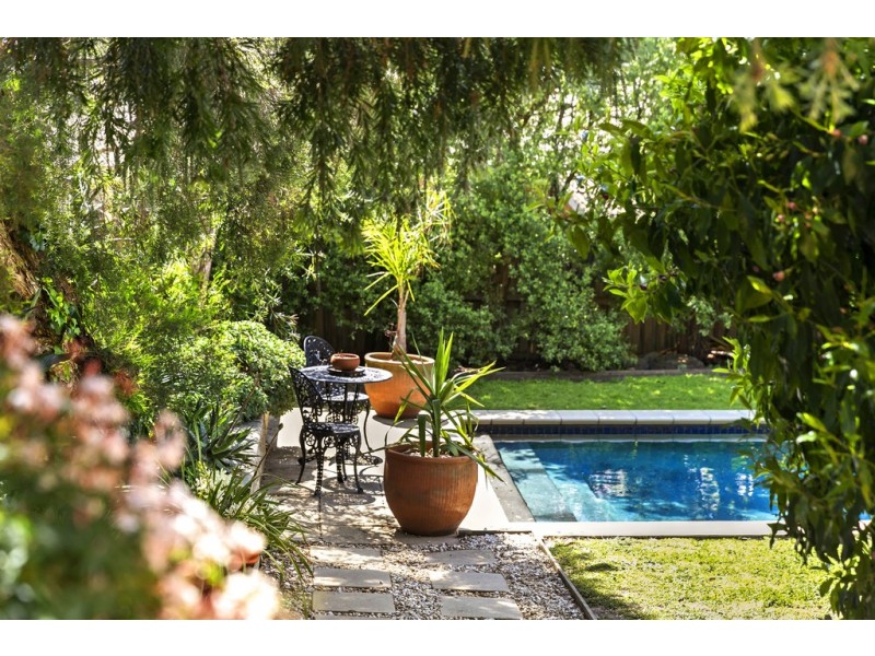 23 Mount Erin Crescent, Frankston South VIC 3199