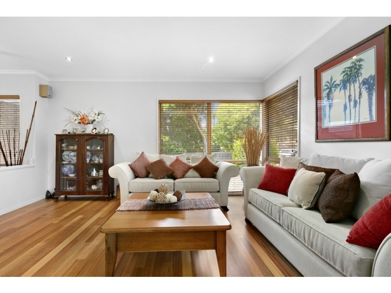 23 Mount Erin Crescent, Frankston South VIC 3199